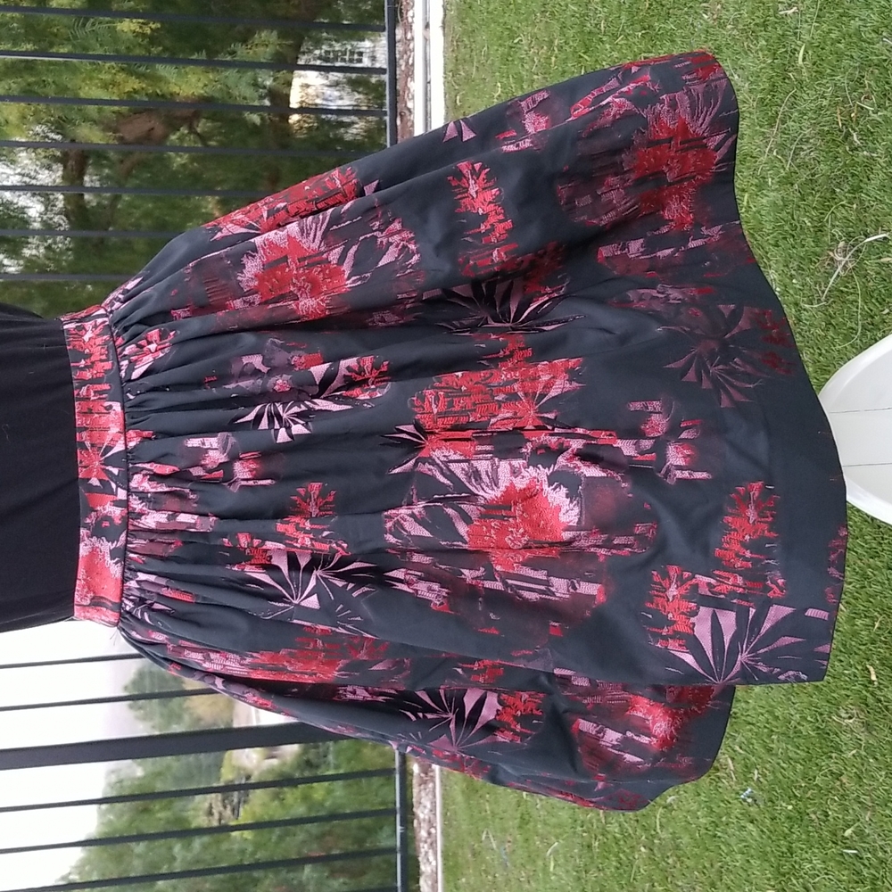Alice + Olivia Skirt - Picture 2 of 10